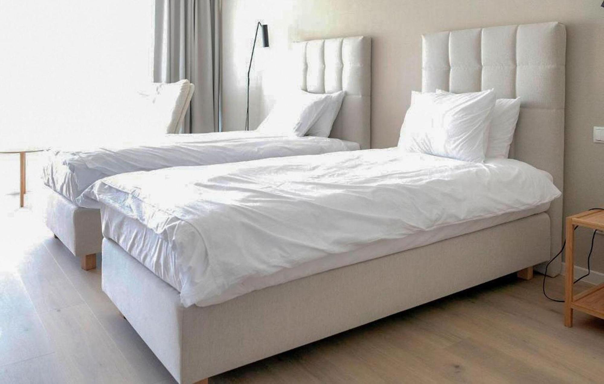 1 Bedroom Awesome Apartment In Binowo Bagian luar foto