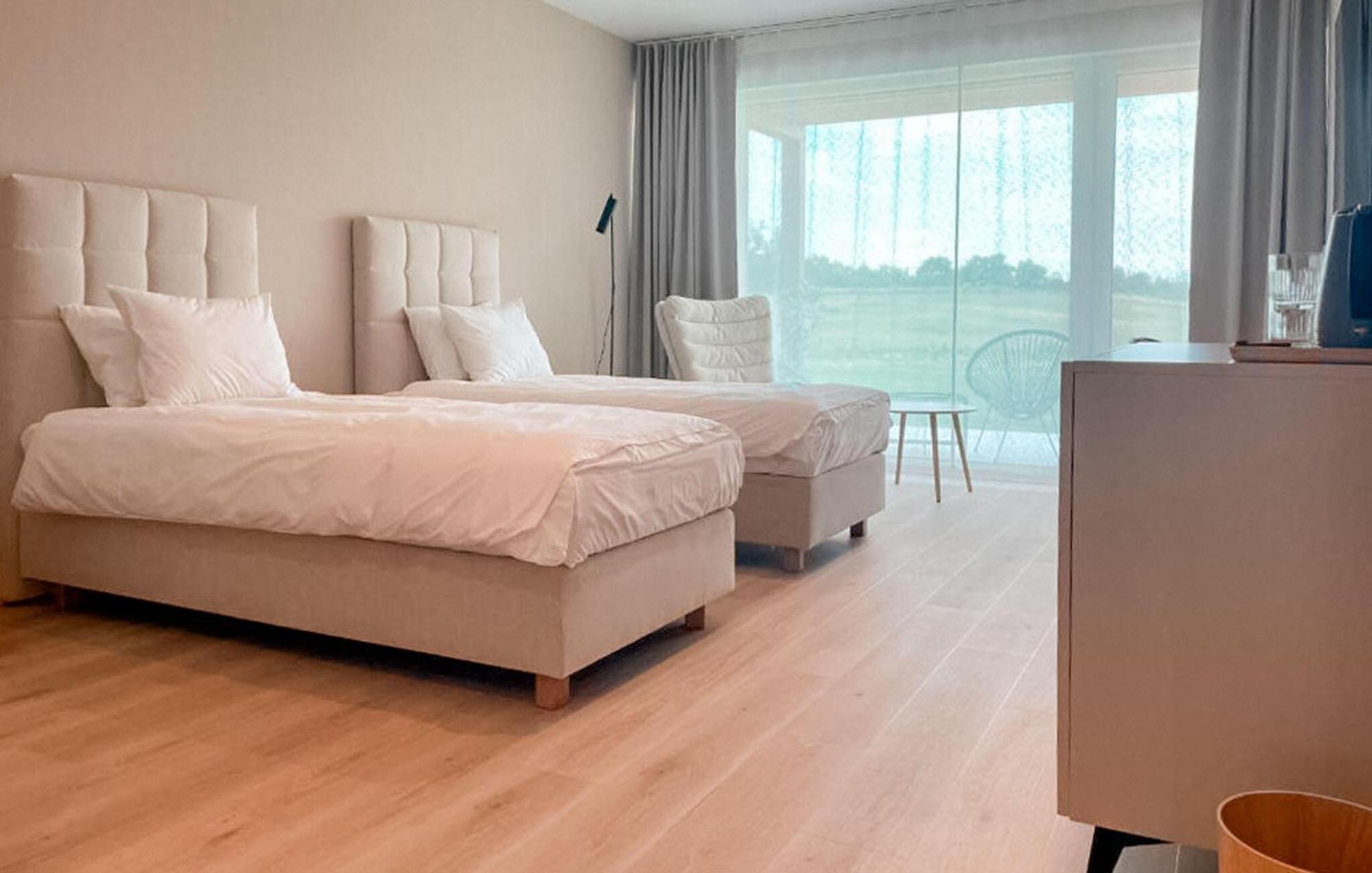 1 Bedroom Awesome Apartment In Binowo Bagian luar foto